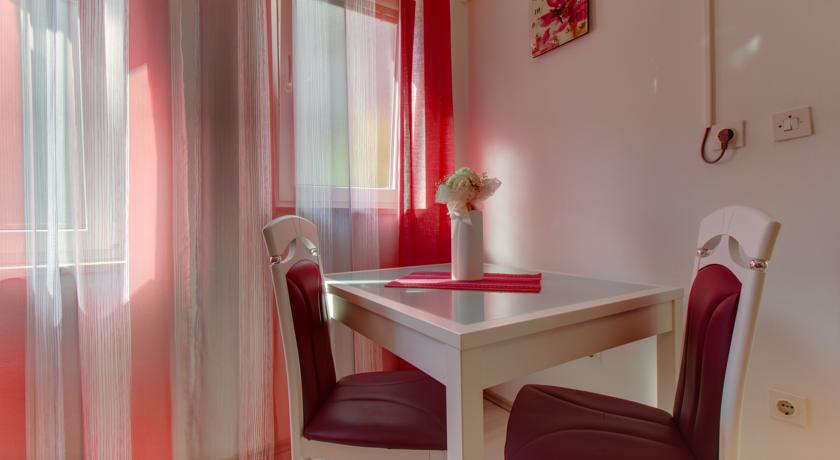 Apartment Nikolina مالي لوشينغْ الغرفة الصورة